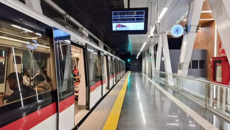 Estaciones Tren Ligero