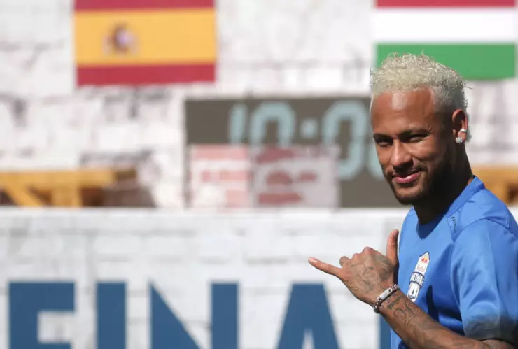 Policía descarta cargos sobre Neymar