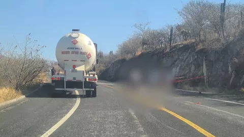 Conductor murió tras fuerte accidente en la carretera Izúcar–Tehuitzingo