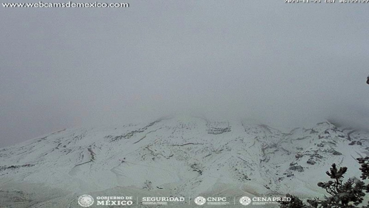 FOTOS-Así-amanecen-el-Nevado-de-Toluca-y-el-volcán-Popocatépetl-tras-frente-frío-11