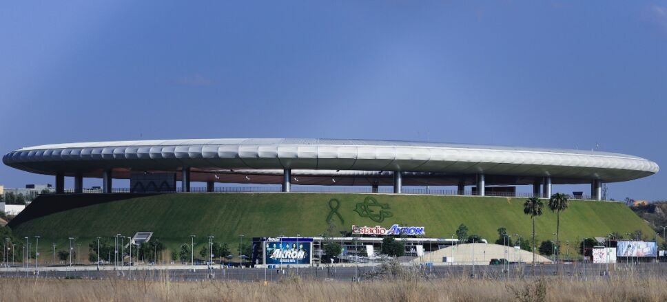 Estadio Akron