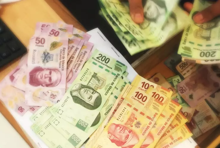 Beca BBVA: Cómo obtener 2000 pesos al mes si cumples los requisitos