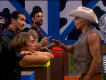 Azalia Ojeda y Mario Mono Osuna se le van contra Julio Camejo al asegurar que Rafael Mercadante le cuenta lo que le CONVIENE en La Granja VIP.jpg