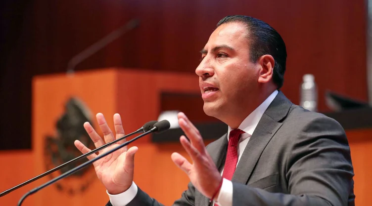 Senador-Eduardo-Ramirez.jpg