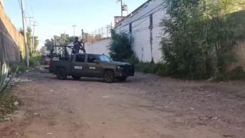 Hombre sin vida en La Costera