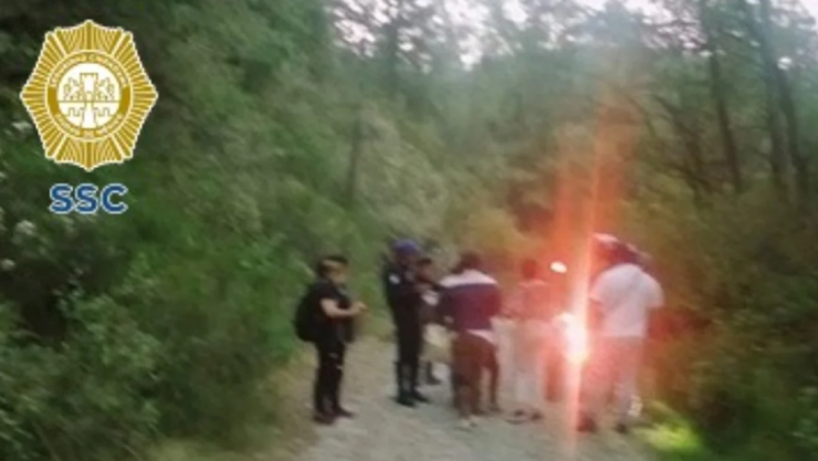 Rescatan a 3 niñas perdidas en zona boscosa del Desierto de los Leones