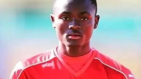 Pedro Banga_ Muere joven futbolista tras desplomarse en pleno partido.jpg