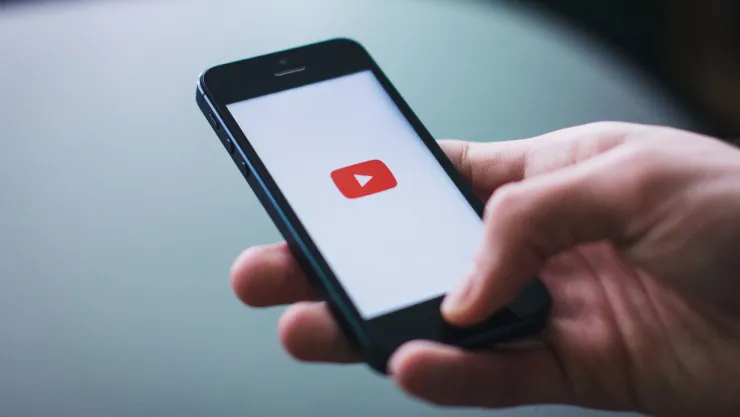 El truco poco conocido para ver YouTube sin anuncios y gratis
