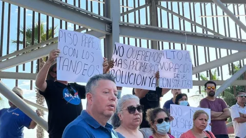 Vecinos de Santa Fe se manifiestan porque no tiene agua