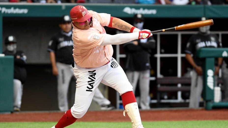 Jugadores de Diablos en la Final de la Liga Mexicana del Pacífico