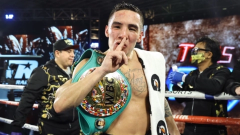 &Oacute;scar Valdez buscar&aacute; ser campe&oacute;n unificado en peso superpluma