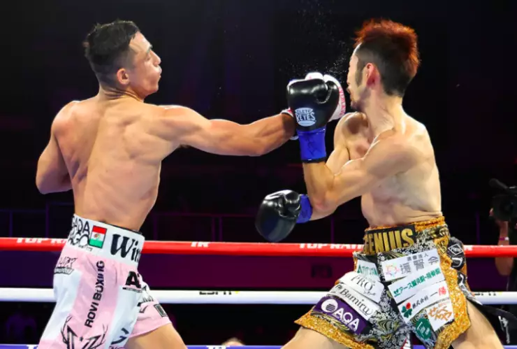 Venado Lópe derrota en ocho rounds a Raiya Abe