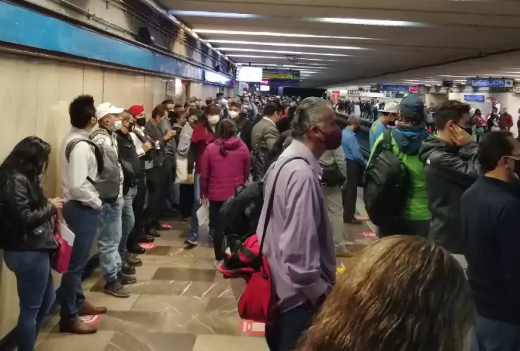 Metro CDMX retrasos 3 de junio.jpg