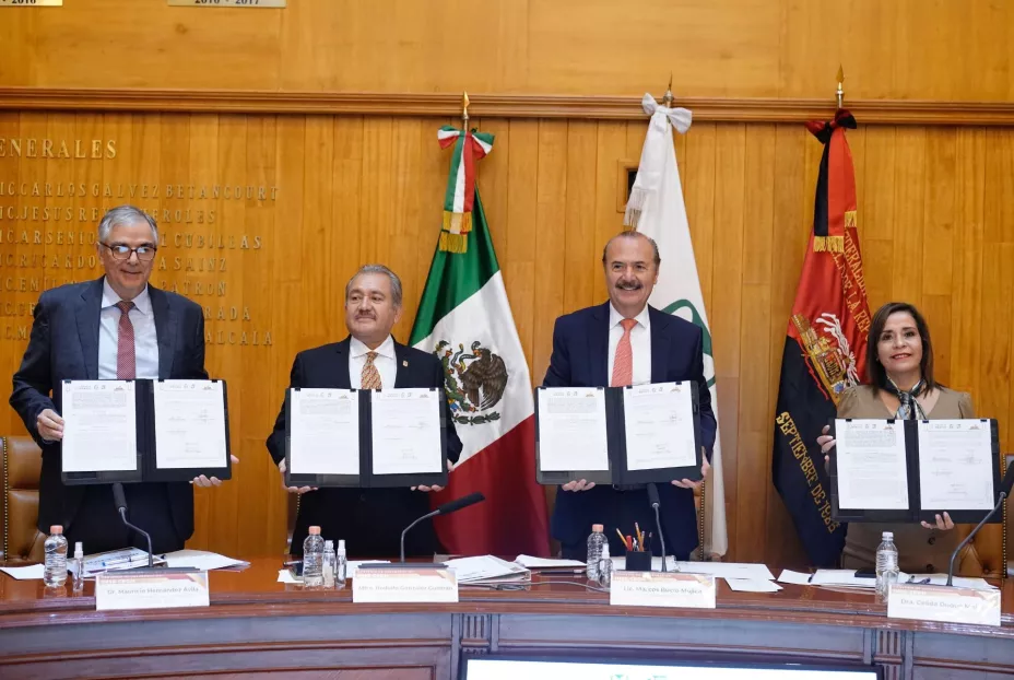 IMSS crom firma convenio.jpg