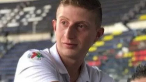 Policía que robó la cadena de Octavio Ocaña habría sido detenida.