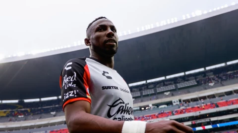 Juli&aacute;n Qui&ntilde;ones