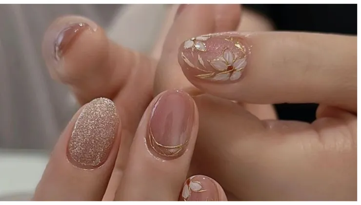 diseños manicura francesas