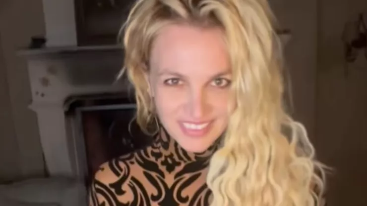 Britney Spears reaparece con VIDEOS raros y leotardo.jpg
