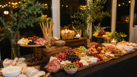 Mesa de bocadillos (Grazing Table)