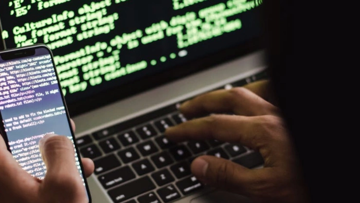 ataque de la mano fantasma robo