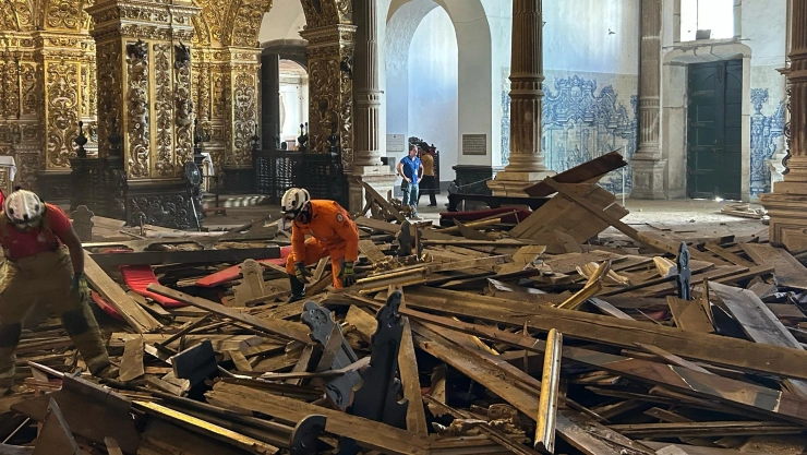 Iglesia colapsa en Brasil 5 febrero 2025.jpg