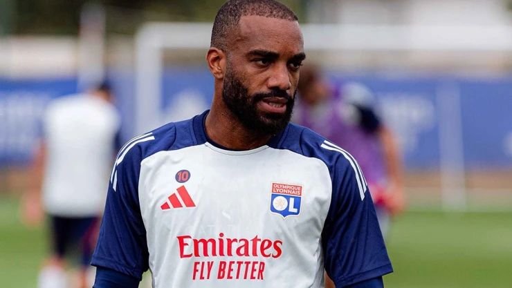 Alexandre Lacazette.jpg