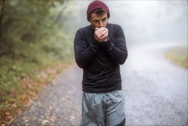 hombre con frío.jpg