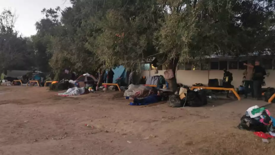 CAMPAMENTO MIGRANTE HAITIANOS.jpeg
