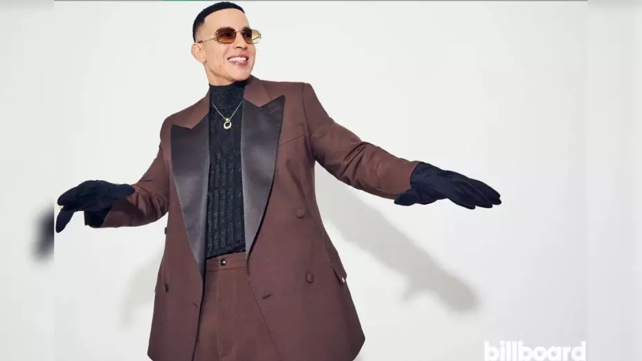 PORTADA Daddy Yankee Bollboard.jpg