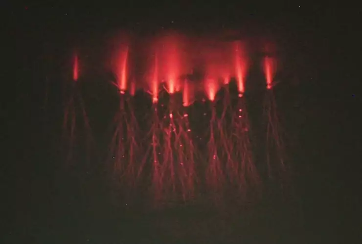 cómo-ser-voluntario-nasa-duendes-rojos-cielo-fenómenos-luminosos-transitorios