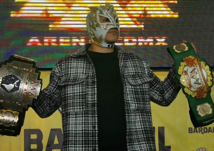 Lucha Libre AAA Triplemanía XXX cartel completo