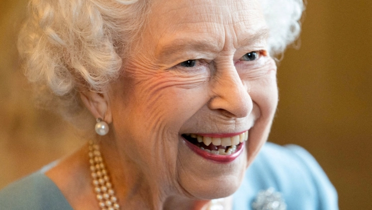 Que pasa si la Reina isabel II se muere