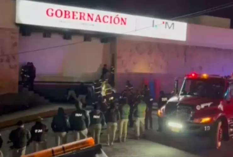 Migrantes muertos tras incendio en albergue en Ciudad Juárez