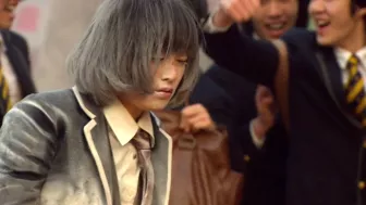 Pero como buena protagonista, Jan-di no se rinde y sigue firme, aunque la cosa está cada vez más intensa.