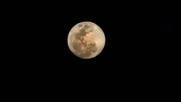 ¿Cómo AFECTARÁ el Eclipse Lunar 2025 a las mujeres embarazadas_ Esto dicen los expertos