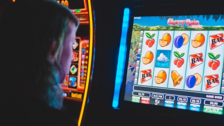 ¿Golpe a los casinos? Prohíben ‘tragamonedas'; Segob no dará más permisos