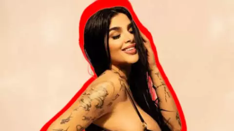 Karely Ruiz comparte fotos nuevas a pocos días de dar a luz y luce espectacular.jpg