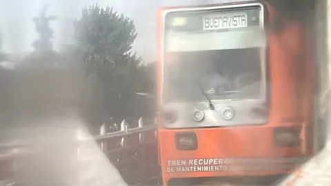 “Parecía que se iba a voltear": Reportan problemas en la Línea B, Metro CDMX suspende servicio