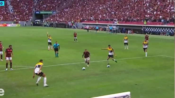 Polémica jugada en el Flamengo Criciúma del Brasileirao