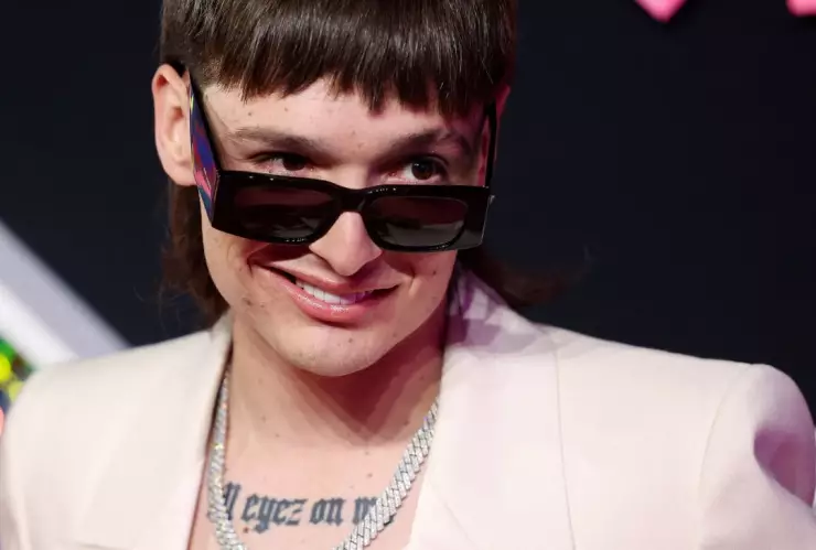 El cantante Peso Pluma habría cancelado su concierto en Tijuana tras las amenazas del CJNG.