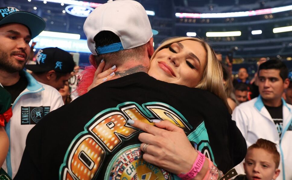 Canelo Álvarez recibirá el apoyo de su familia en Las Vegas.
