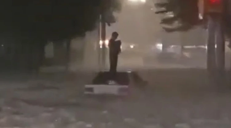 ¡Temporal-de-lluvias-golpea-a-la-CDMX_-Alcaldía-Cuajimalpa-bajo-el-agua-y-con-alerta-púrpura-para-la.webp