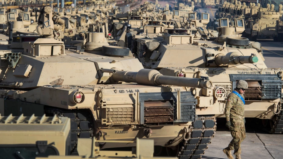 Tanques en Fort Carson en Colorado Springs, Colorado, EU