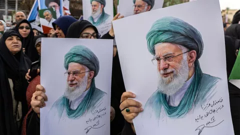 Ayatola Alí Jamenei: Trayectoria y ascenso de quien fue líder supremo de Irán durante casi 40 años