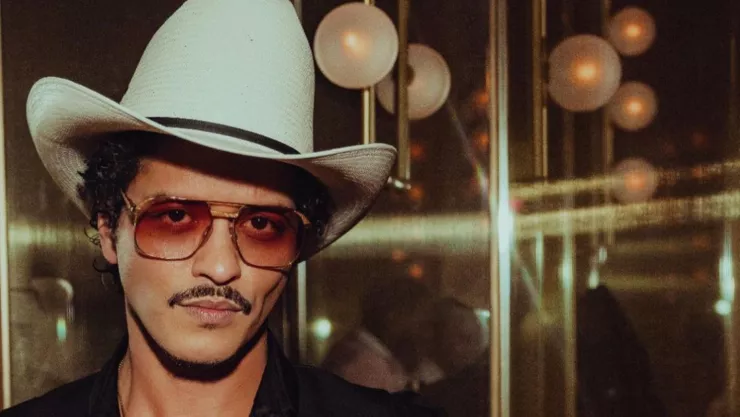 Bruno Mars tocó el tema ‘El Sonidito’ de ‘Hechizeros Band’ en su concierto en México