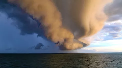 Un Anticiclón del pronóstico del clima 8 de febrero