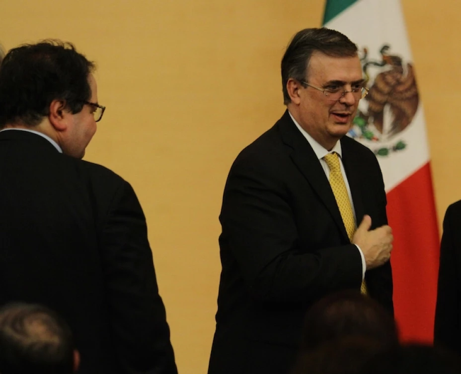 Ebrard Uruguay