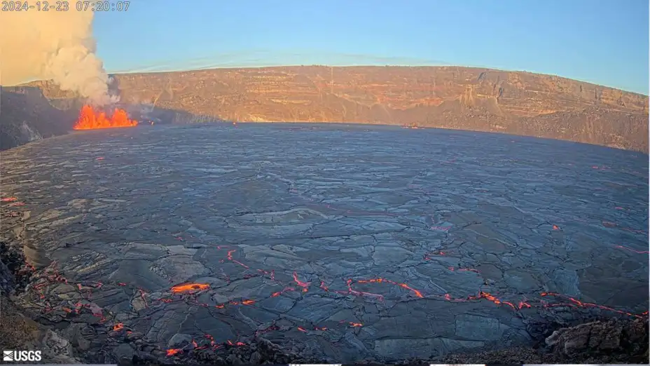 Erupción en la cima del volcán Kilauea, en Hawái.