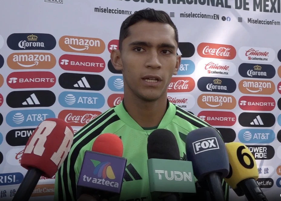 fidel ambriz zona mixta seleccion mexicana