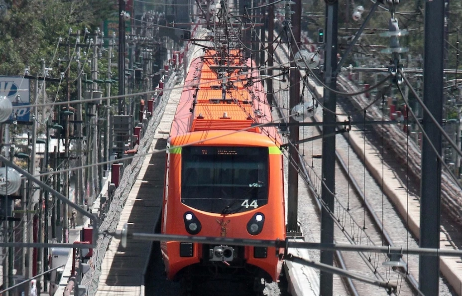 Línea Dorada del Metro